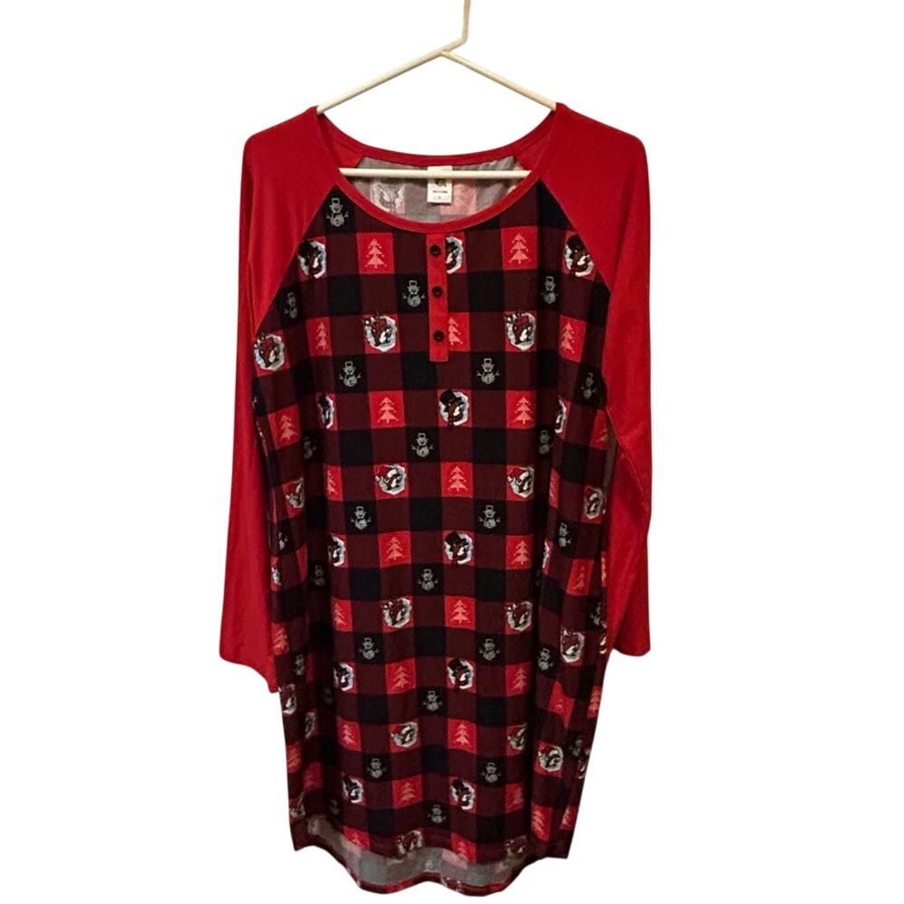 Buc-ees Christmas plaid nightie red & black buffalo holiday beaver graphics sz L